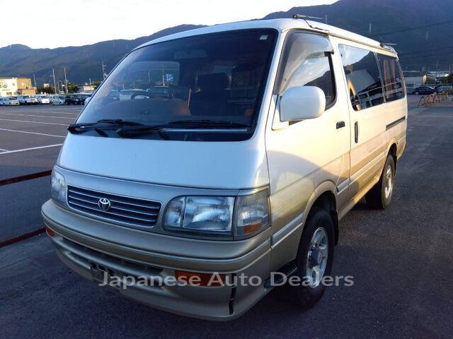 TOYOTA HIACE WAGON