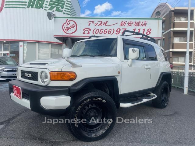 TOYOTA FJ CRUISER