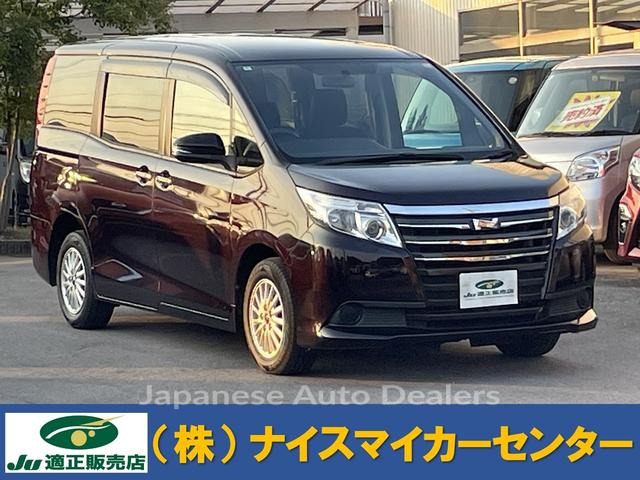 TOYOTA NOAH