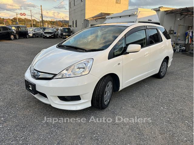 HONDA FIT SHUTTLE HYBRID