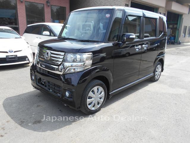 HONDA N-BOX PLUS CUSTOM