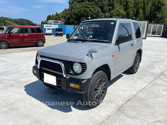 MITSUBISHI PAJERO MINI