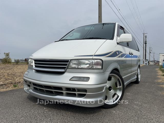 NISSAN LARGO