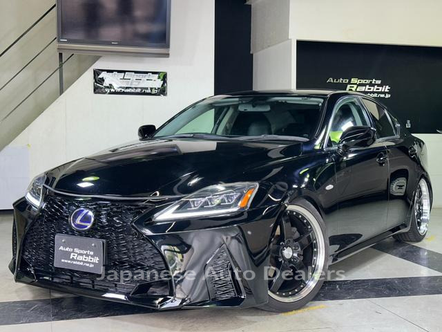 LEXUS IS