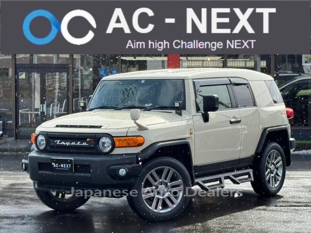 TOYOTA FJ CRUISER