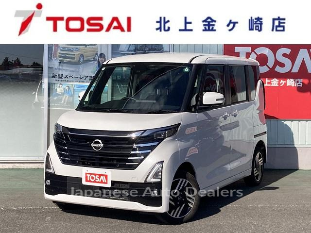 NISSAN ROOX