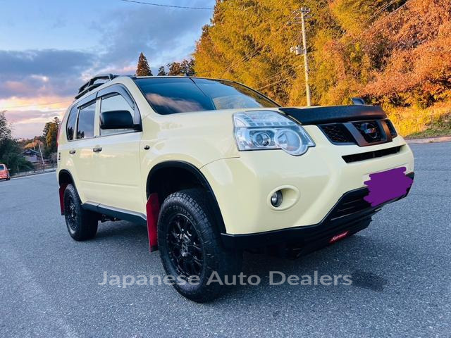NISSAN X-TRAIL