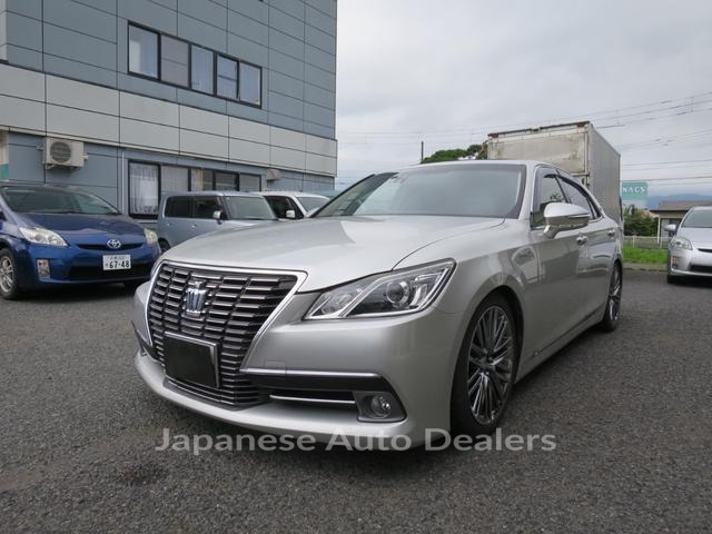 TOYOTA CROWN HYBRID