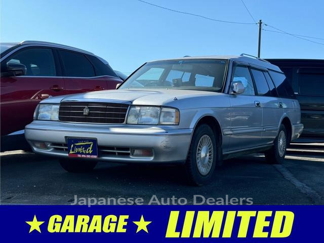 TOYOTA CROWN STATIONWAGON