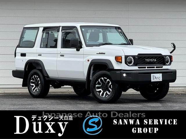 TOYOTA LAND CRUISER 70