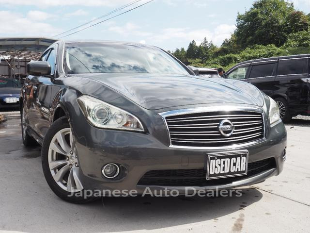 NISSAN FUGA