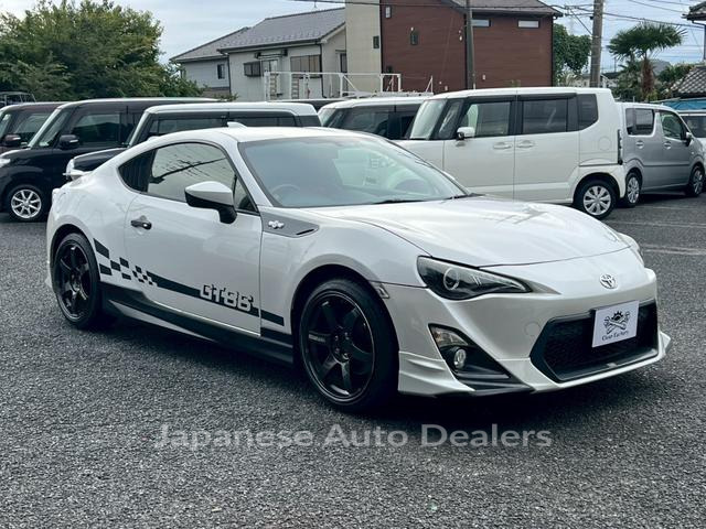 TOYOTA 86