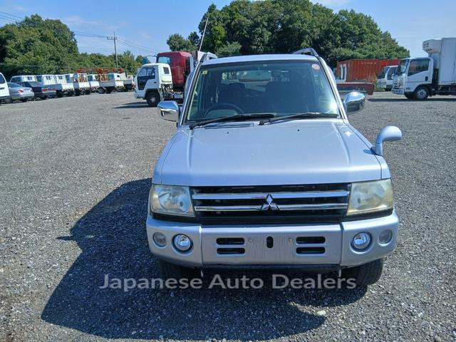MITSUBISHI PAJERO MINI