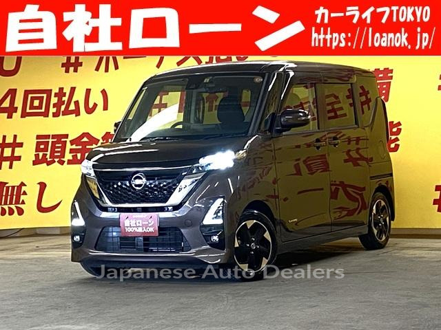 NISSAN ROOX