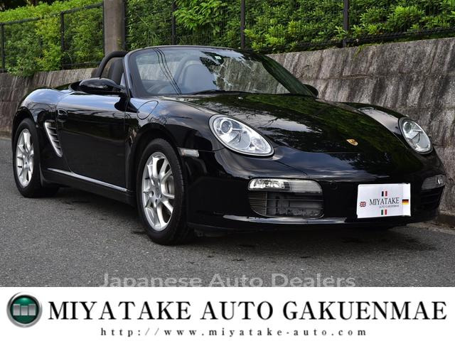 PORSCHE BOXSTER