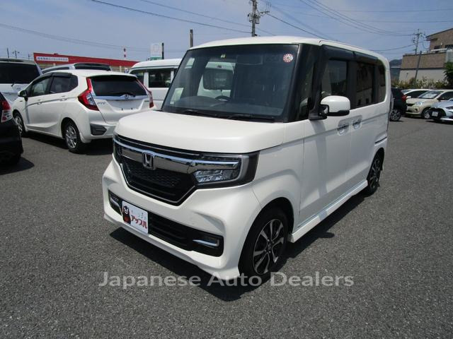 HONDA N-BOX CUSTOM