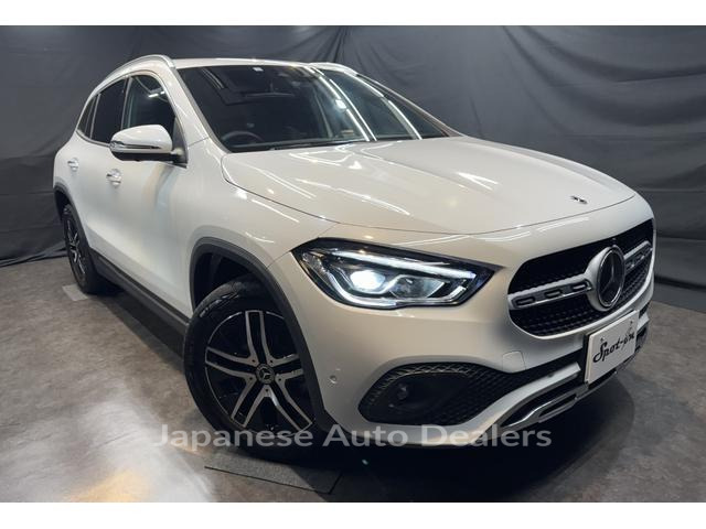 MERCEDES BENZ GLA-CLASS