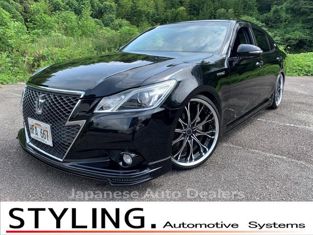 TOYOTA CROWN HYBRID