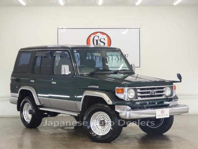TOYOTA LAND CRUISER 70