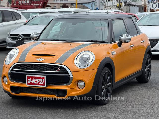 MINI MINI