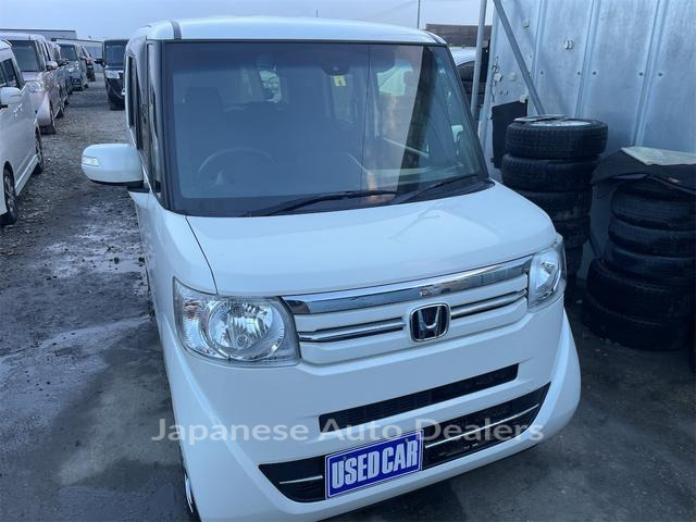 HONDA N-BOX