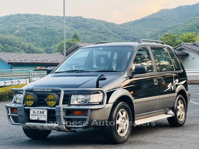 MITSUBISHI RVR