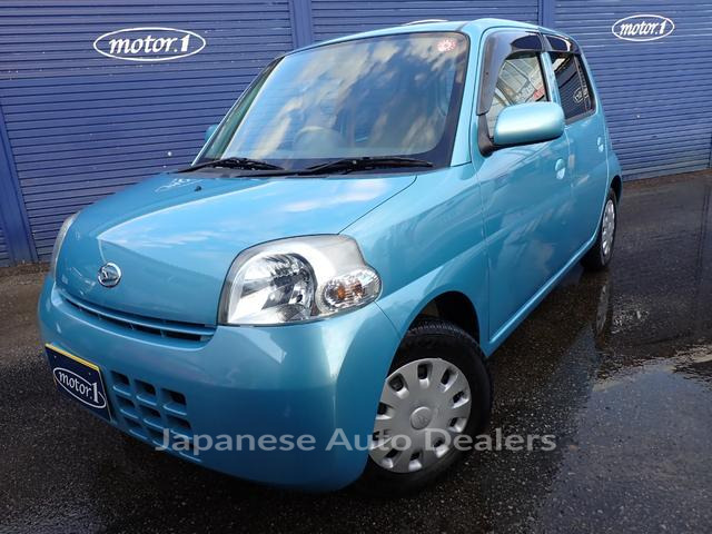 DAIHATSU ESSE