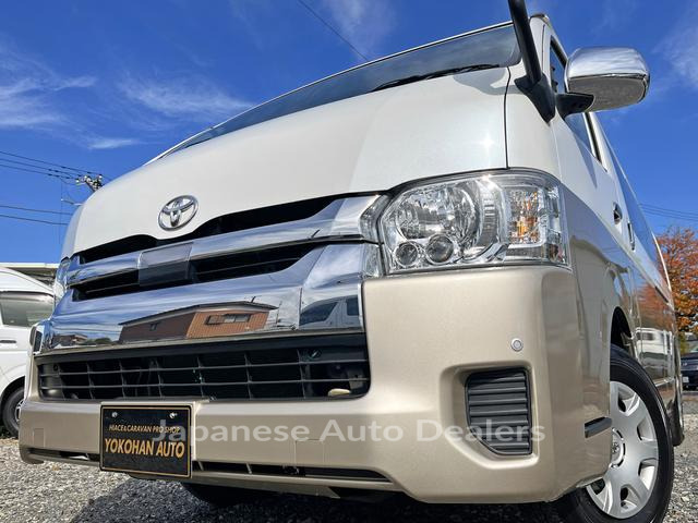 TOYOTA HIACE WAGON