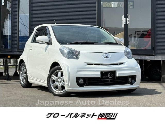 TOYOTA IQ