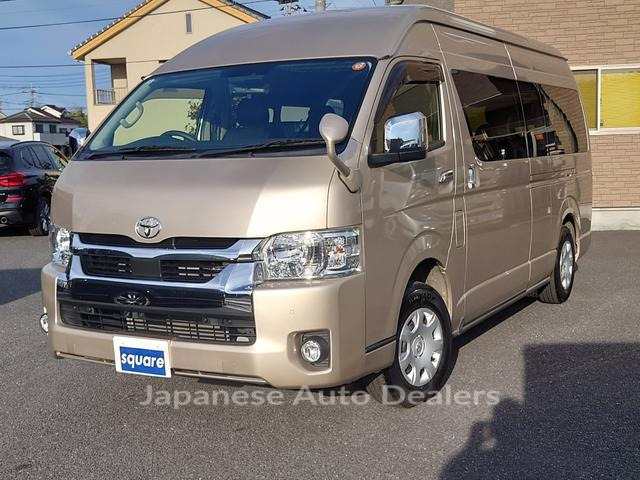 TOYOTA HIACE WAGON