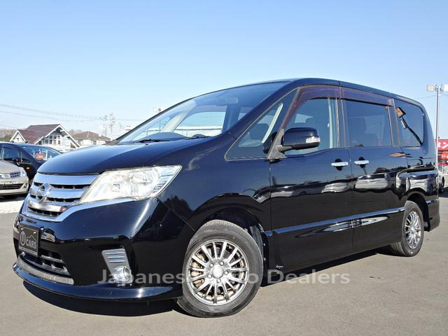 NISSAN SERENA