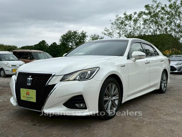 TOYOTA CROWN HYBRID