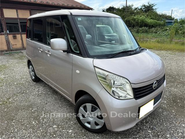 NISSAN ROOX