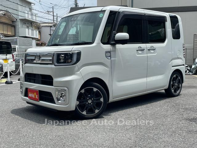 DAIHATSU WAKE