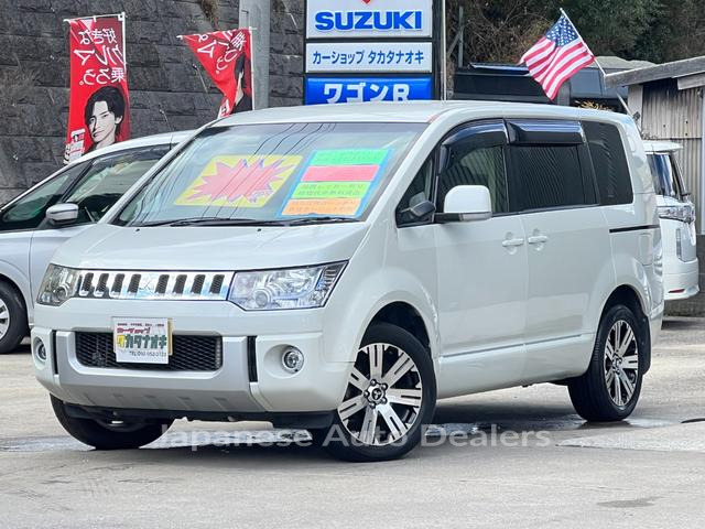 MITSUBISHI DELICA D:5