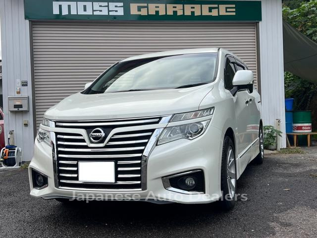 NISSAN ELGRAND