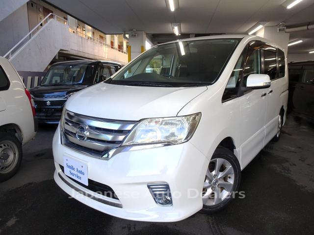 NISSAN SERENA