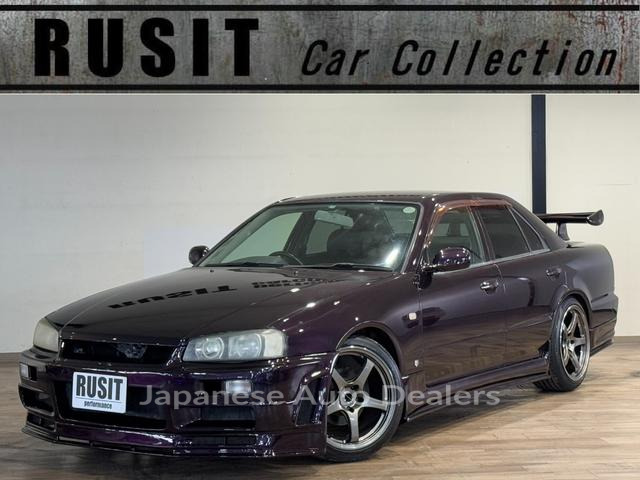 NISSAN SKYLINE