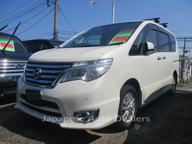 NISSAN SERENA