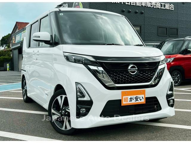 NISSAN ROOX