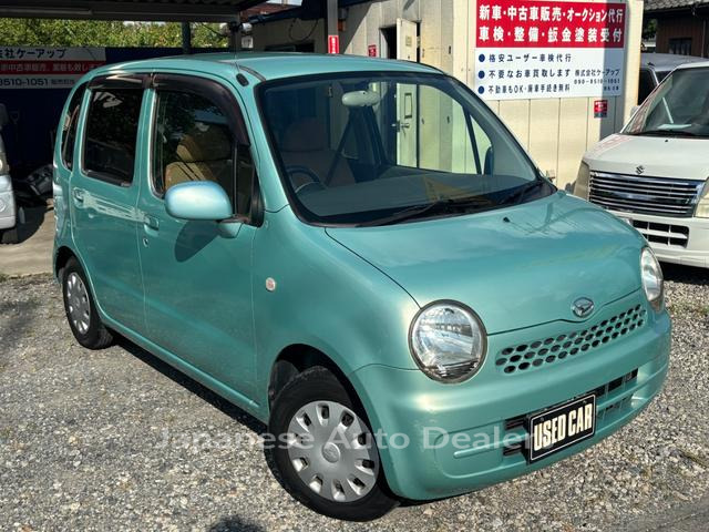 DAIHATSU MOVE LATTE