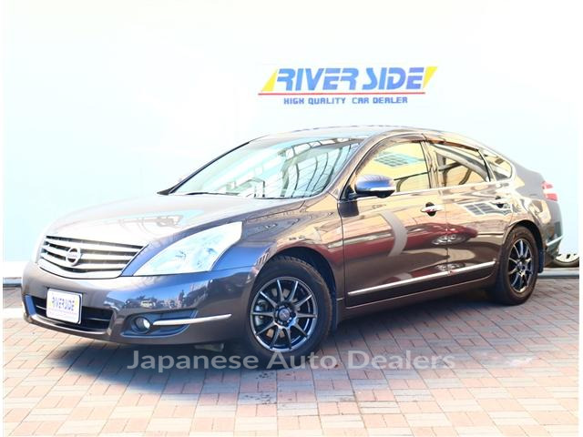 NISSAN TEANA