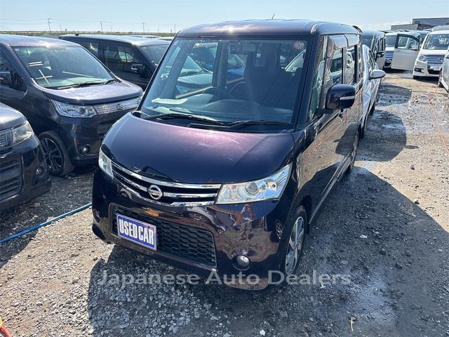 NISSAN ROOX
