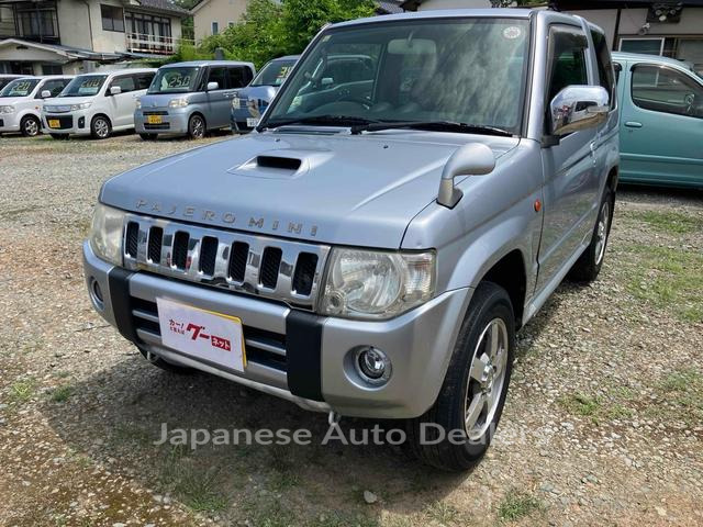 MITSUBISHI PAJERO MINI