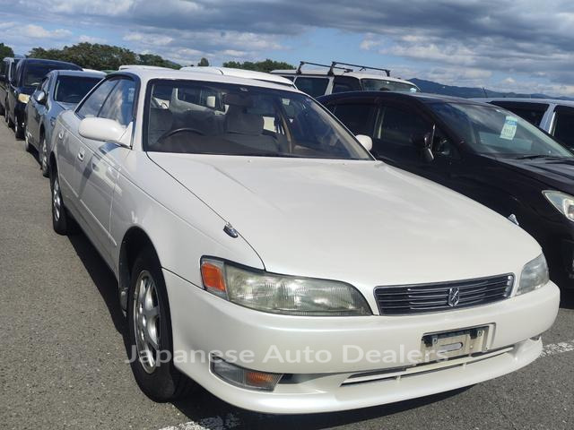 TOYOTA MARK II