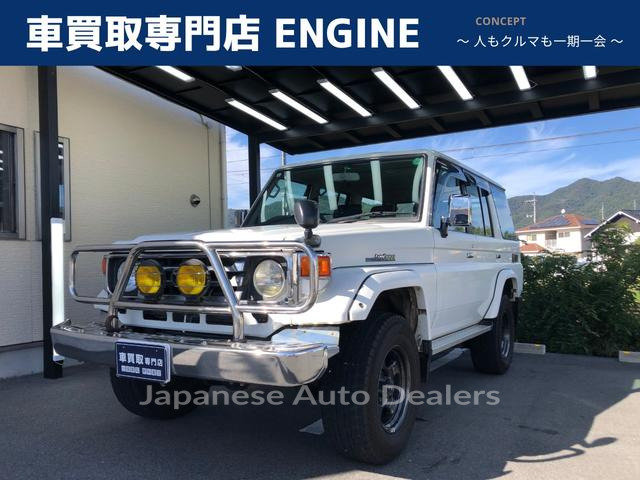 TOYOTA LAND CRUISER 70