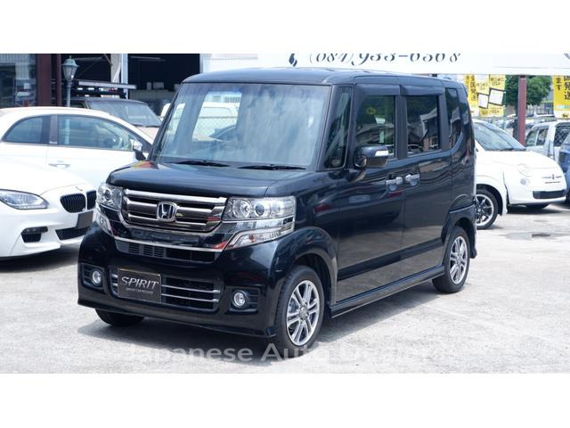 HONDA N-BOX CUSTOM