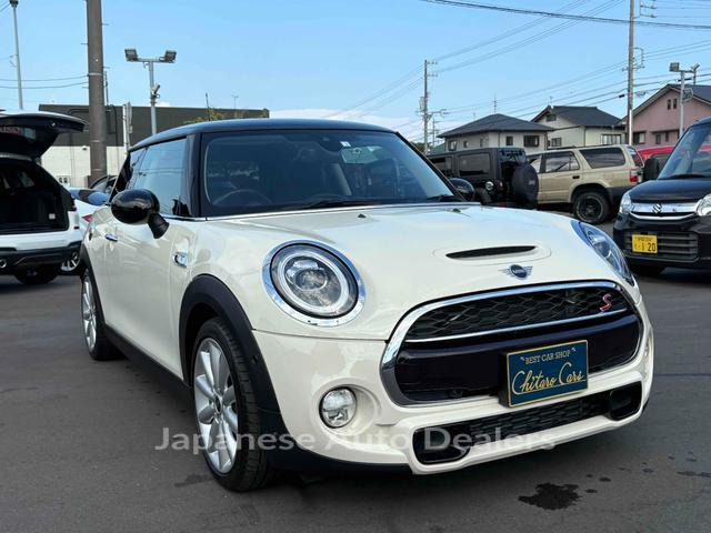 MINI MINI