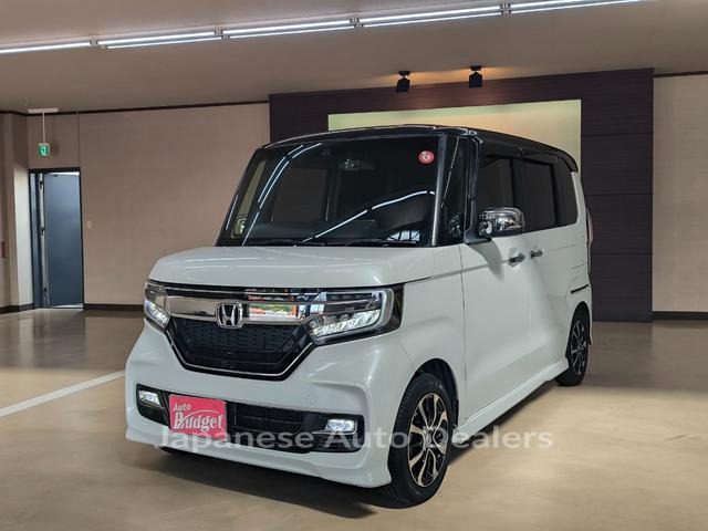 HONDA N-BOX CUSTOM