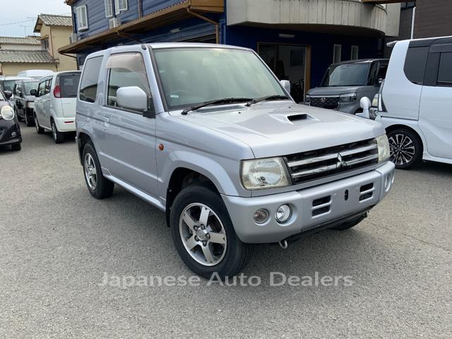 MITSUBISHI PAJERO MINI